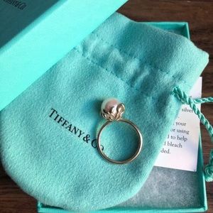 Tiffany & Co. ring